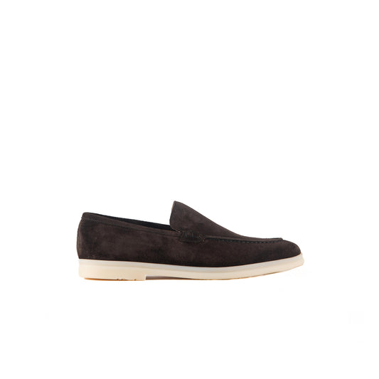 70010 FLORENCE T. MORO-LATTE